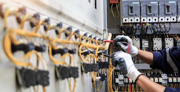Professional Electrician technician working in Dover Beaches North, NJ